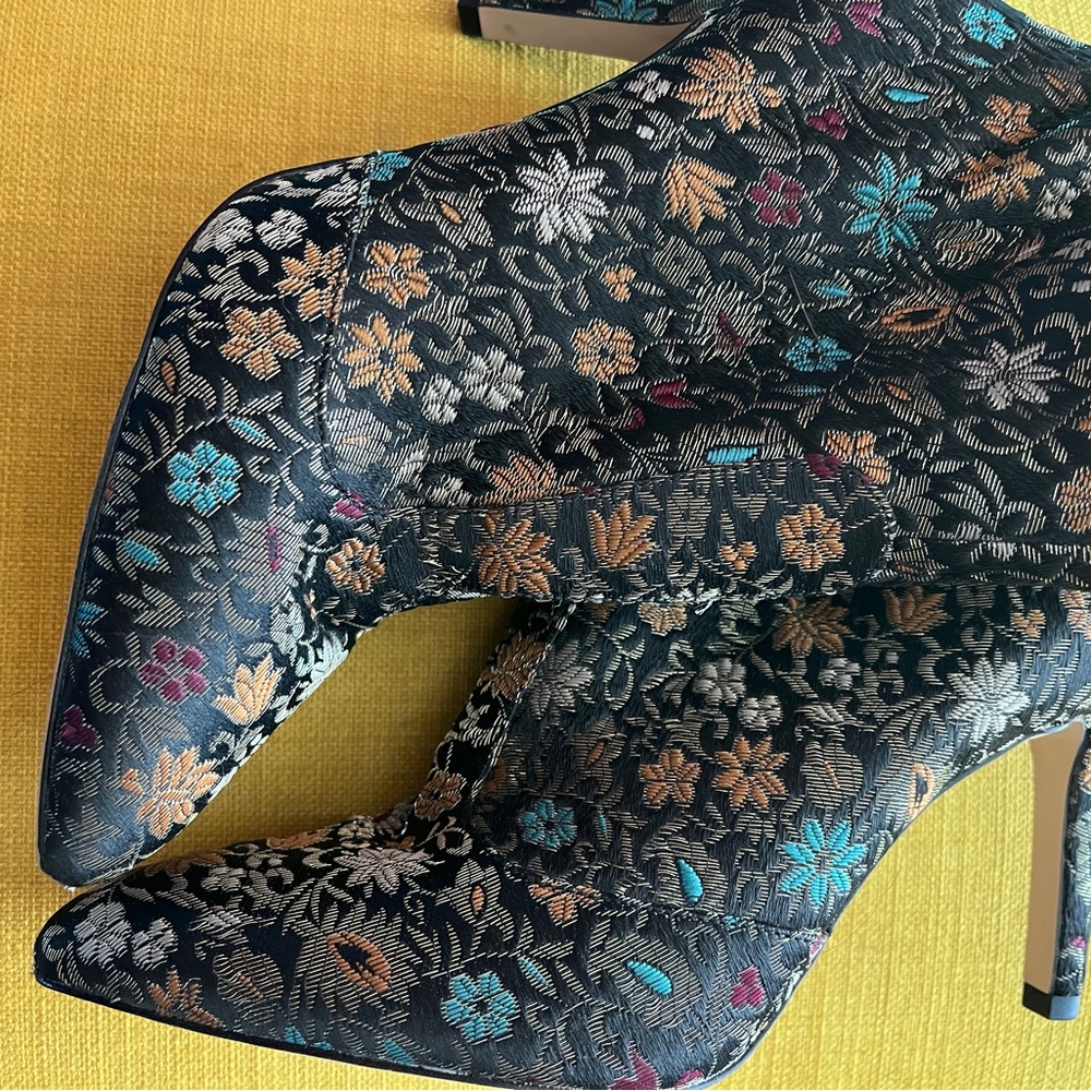 Sam Edelman Black Brocade Pointed Toe Ankle Boots with Floral Embroidery - Picture 3 of 4